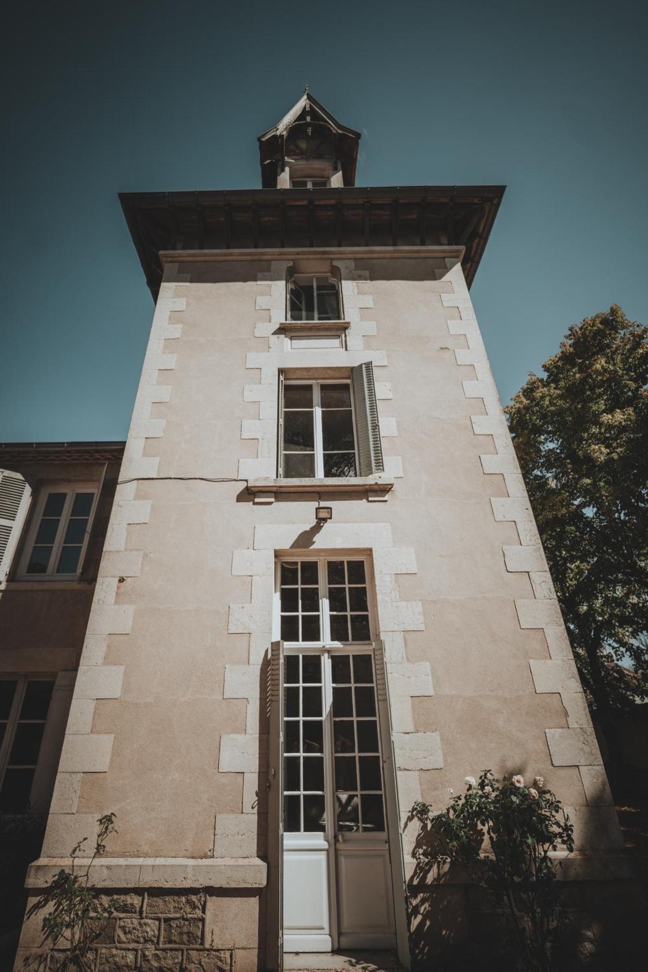 Chateau Du Guerinet Saint-Priest-Bramefant Buitenkant foto